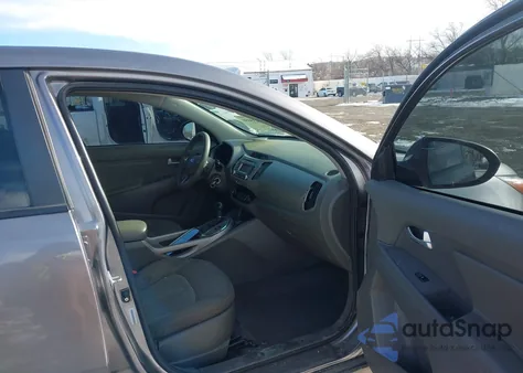 2015 Kia Sportage Lx z USA, uszkodzony, nr VIN KNDPBCAC6F7704285